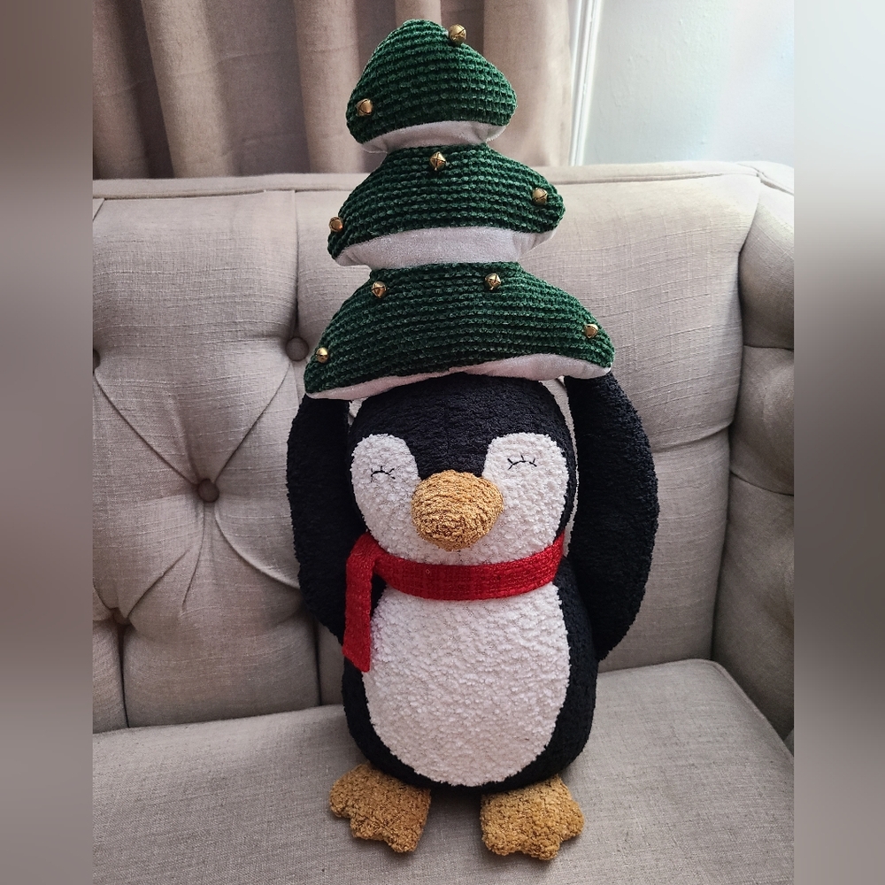 Jingles & Joy Penguin Pillow